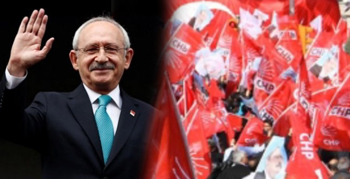 CHP’de 4 isim daha çekildi