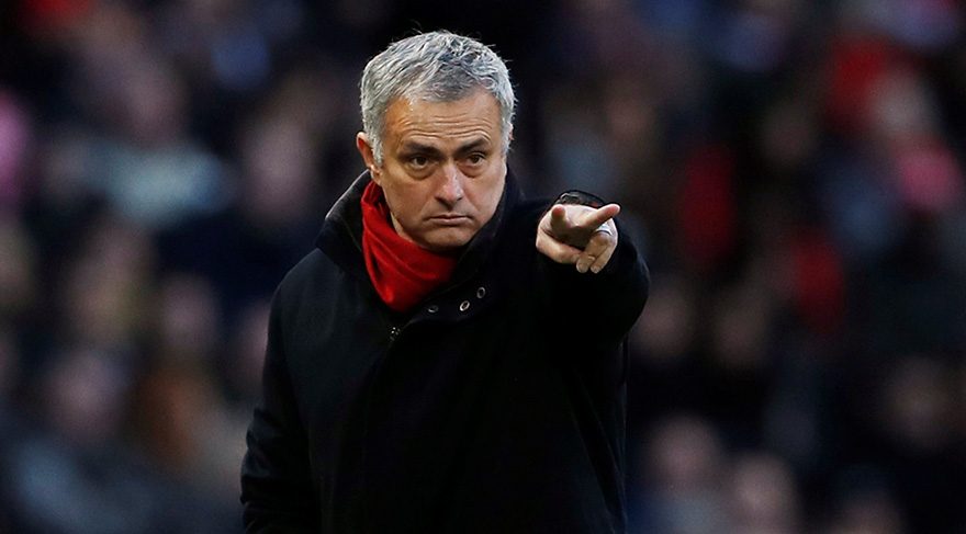 Manchester United’da Jose Mourinho krizi!