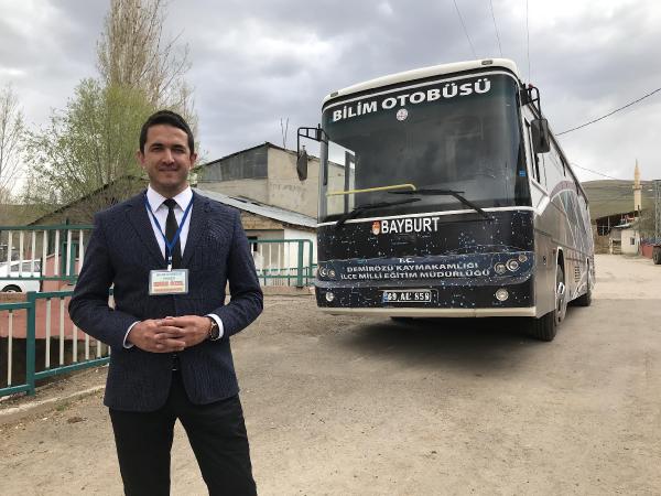 Gözlerinden öpüyoruz öğretmenim