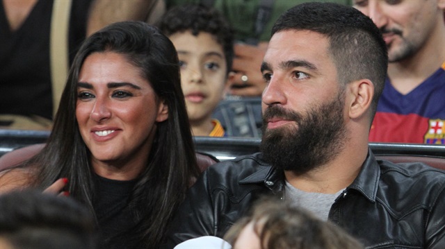 Arda Turan’ın eşi Aslıhan Doğan hastaneye kaldırıldı