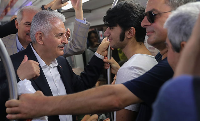 Metro ve Marmaray’da Başbakan sürprizi