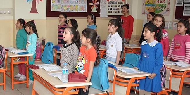 Okullarda yeni dönem! 5 milyon öğrenciyi ilgilendiriyor…