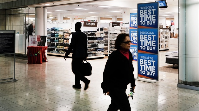 132 yıllık dev 63 mağazasını kapatıyor