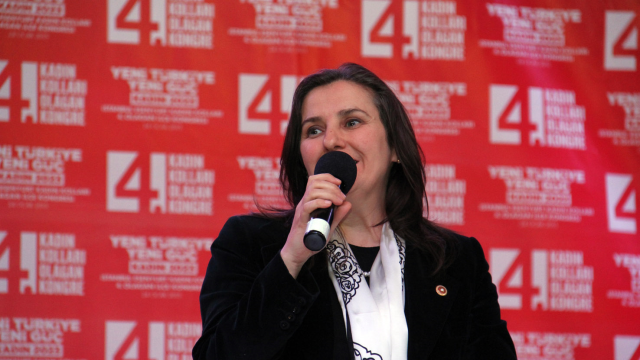 TÜLAY KAYNARCA: ‘ŞİMDİ DİRİLİŞ ZAMANI’