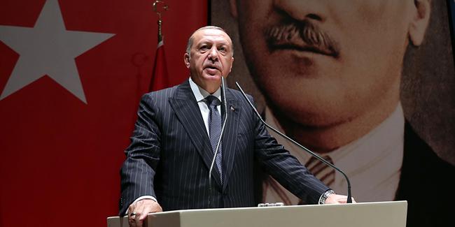 Erdoğan’dan İl Başkanlarına uyarı: ‘Millet şamar oğlanı değil, kenara koyar’