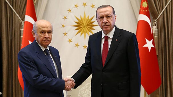 Bahçeli’den Erdoğan’a tebrik