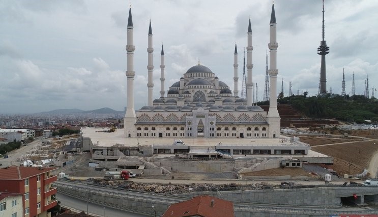 Çamlıca Camii’nde sona gelindi