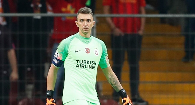 Muslera: “Hayatımda ilk defa böyle bir şeyle karşılaşıyorum”