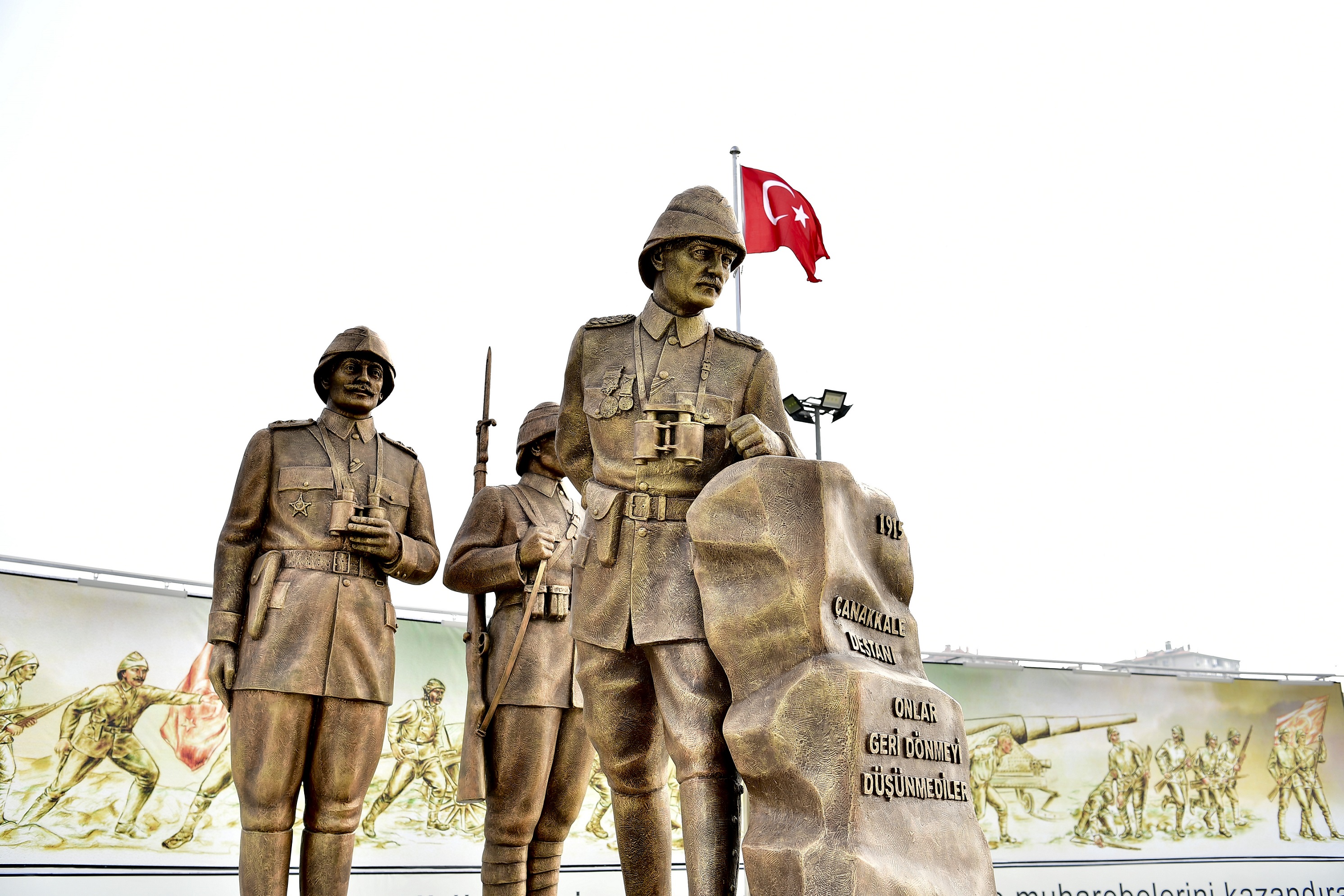 YAŞAM VADİSİ ÇANAKKALE DESTANI İLE TAÇLANDI