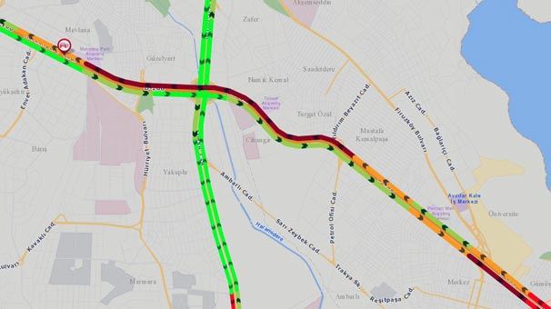 Son dakika… Beylikdüzü’nde kamyon devrildi! E-5’te trafik kilit