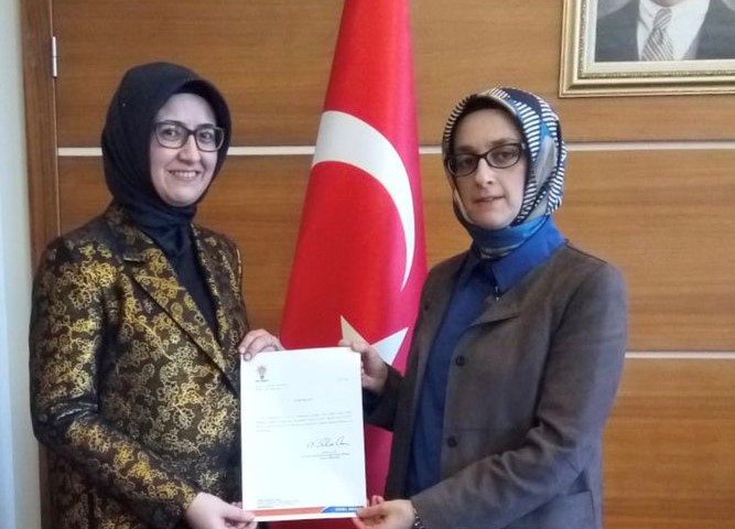İstanbul AK Kadınların yeni başkanı: Rabia Kalender İlhan oldu