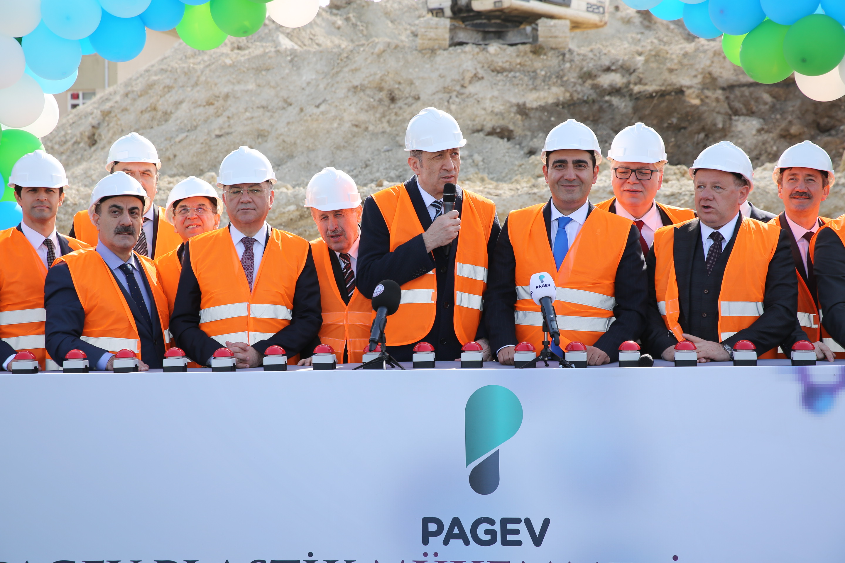 KÜÇÜKÇEKMECE’YE PAGEV PLASTİK MÜKEMMELİYET MERKEZİ