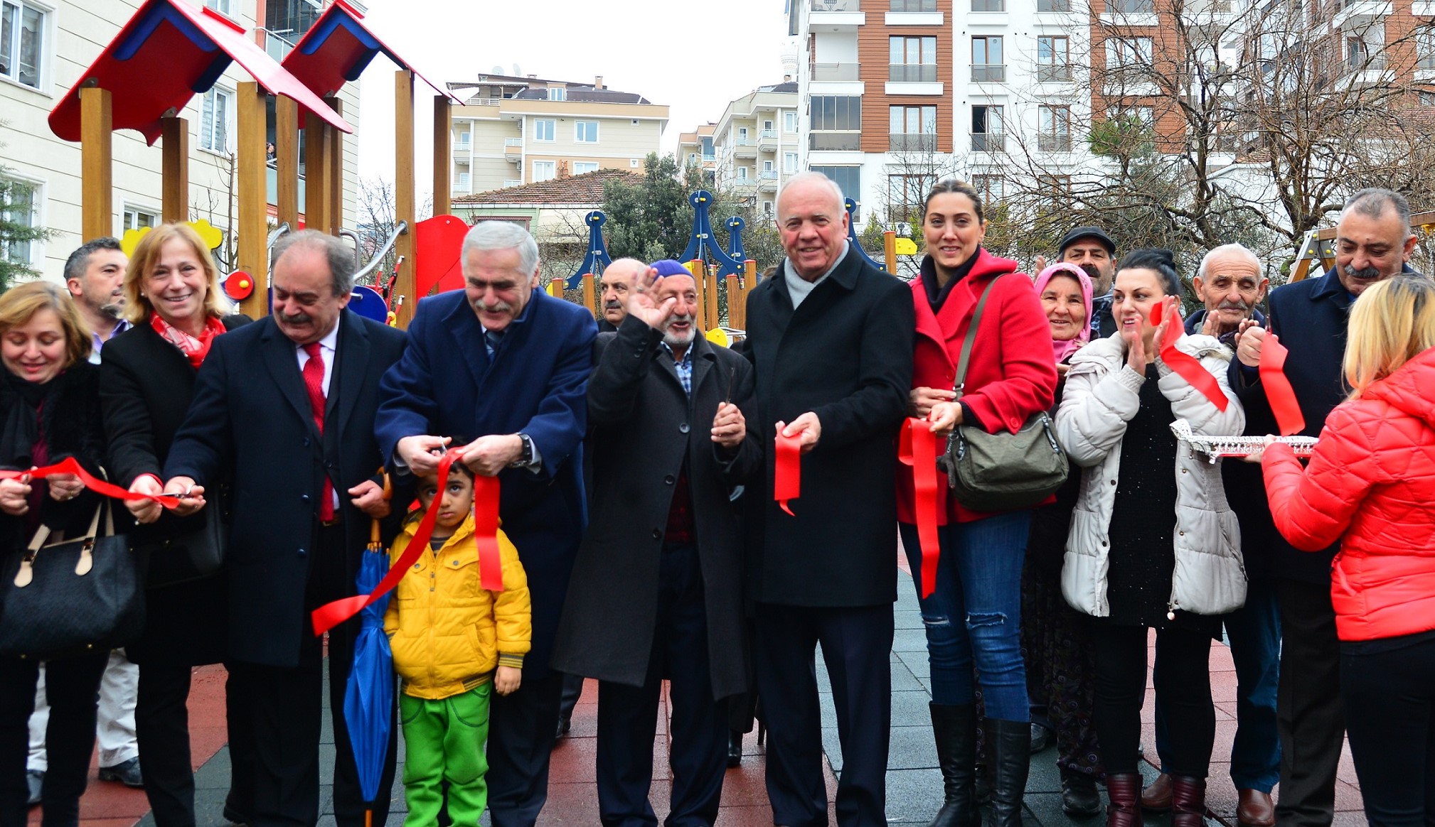 BEYLİKDÜZÜ BELEDİYESİ’NDEN ÜÇ YENİ PARK DAHA