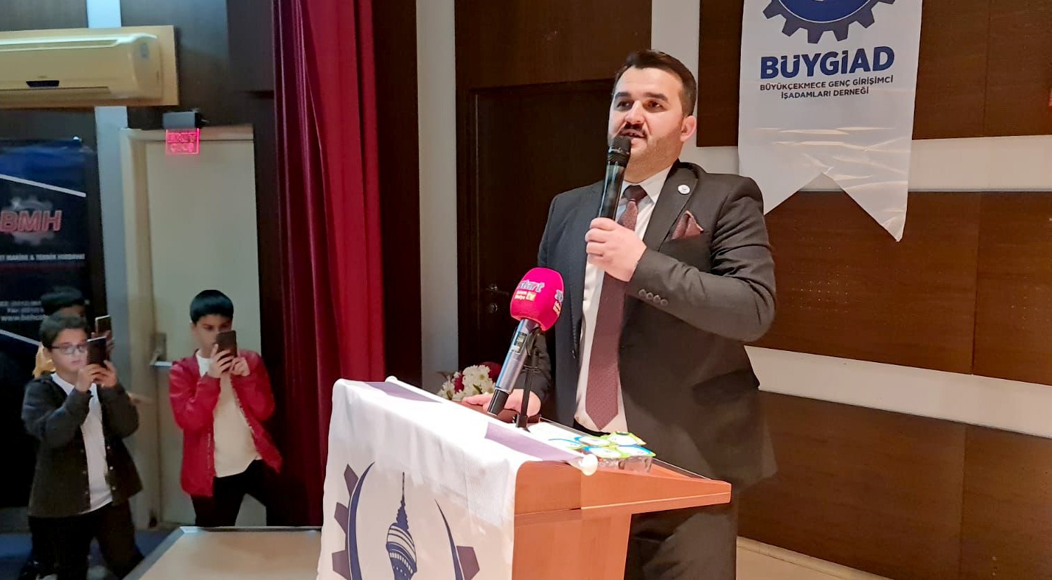 Karayün; Amaçsız Kalabalıklar Yerine Nitelikli Azınlığı Tercih Ederiz