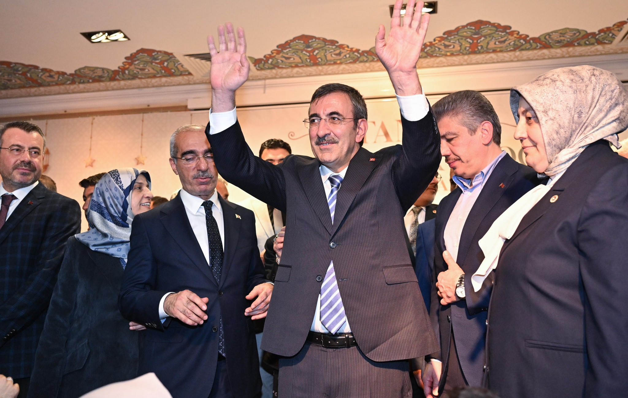 Cevdet Yılmaz Vanlıların İftar Programında Konuştu: “AK Parti, Kürtlerin partisidir”
