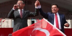 CHP’DE ÖZGÜR ÖZEL’İ TAKAN YOK..!