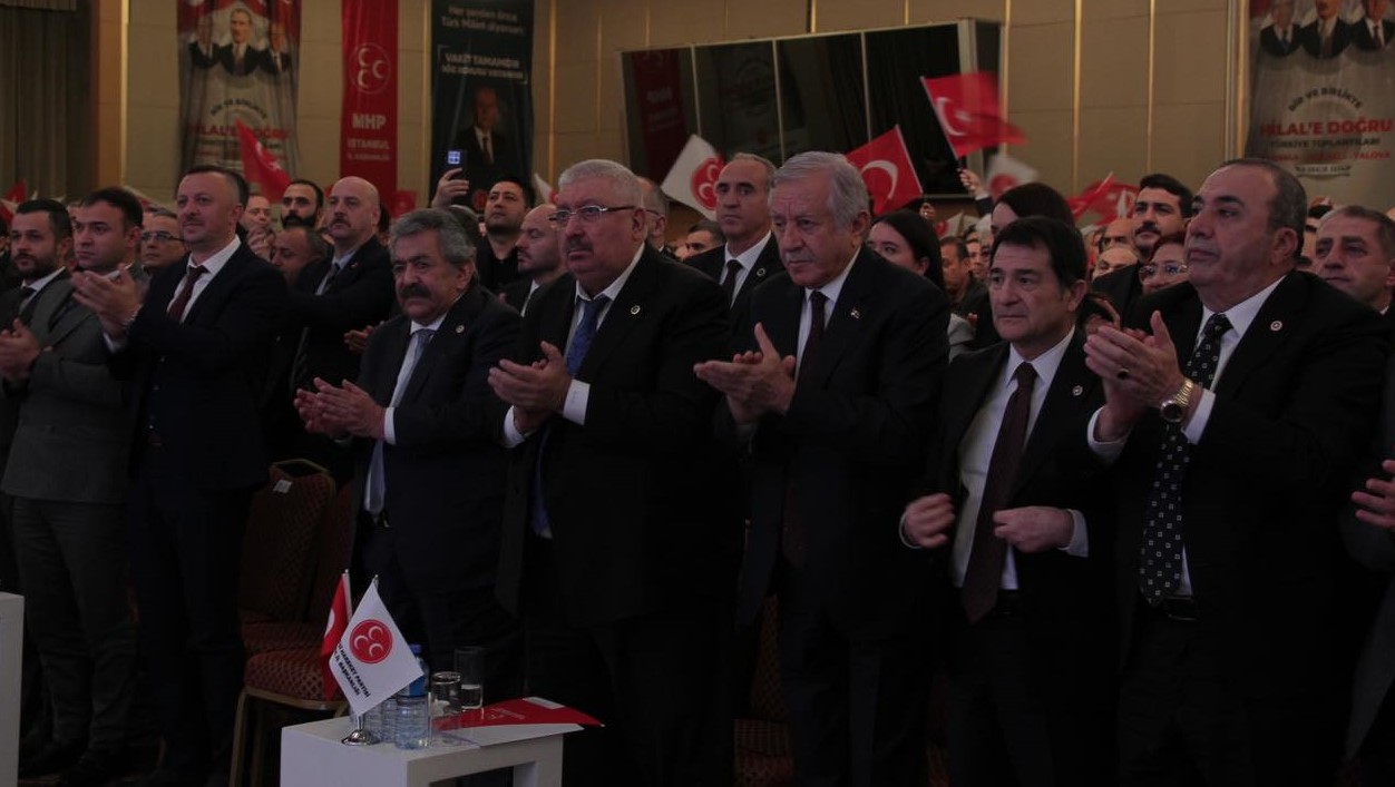 MHP’NİN ‘BİR VE BİRLİKTE HİLAL’E DOĞRU TÜRKİYE’ TOPLANTILARI SES GETİRDİ