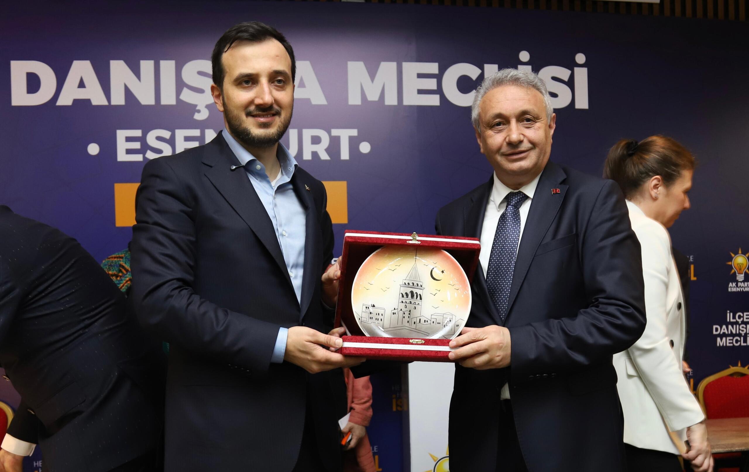 TOGAY ÇOBAN: İSTANBUL VE ESENYURT AK PARTİ’Yİ ÇAĞIRIYOR