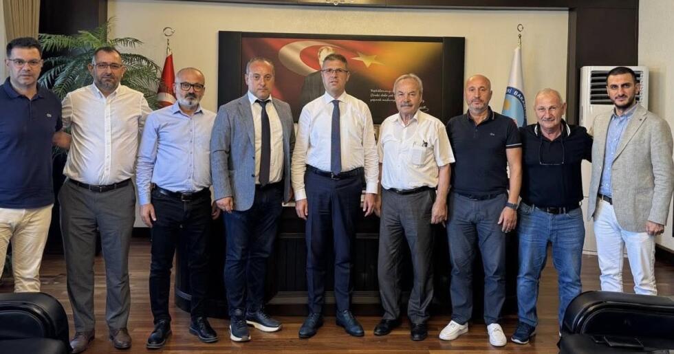 AVCILARSPOR GELECEĞİ İLE ALAKALI ZİYARETLERİNE DEVAM EDİYOR