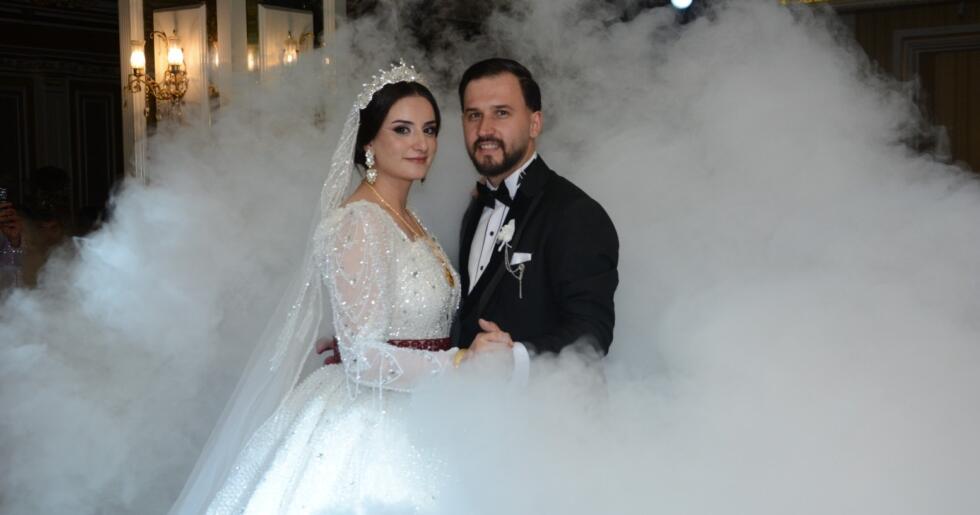 ŞİMŞEK AİLESİNİN MUTLU GÜNÜ