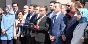 AK PARTİ İL BAŞKAN YARDIMCILARI ÖZGÜR ÖZEL’İ MAHKEMEYE VERDİ