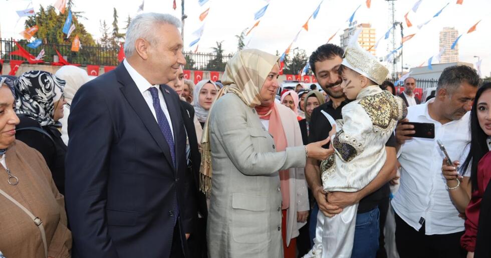 KİRVEM AK PARTİ’NİN ESENYURT’TA Kİ SÜNNET ŞÖLENİ COŞKULU KUTLAMA İLE GERÇEKLEŞTİ