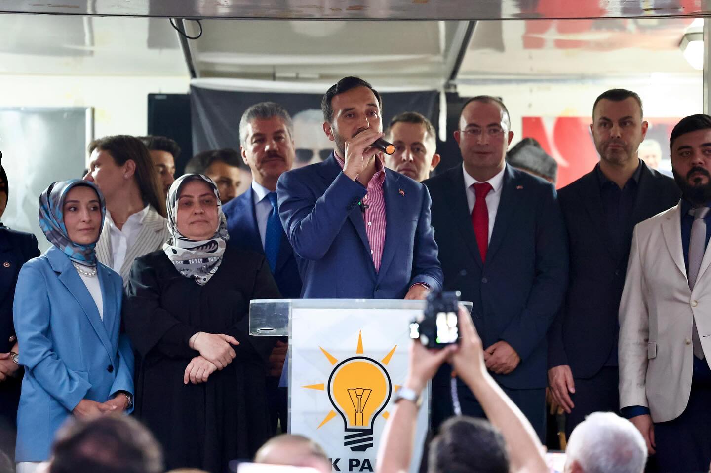 AK PARTİ AVCILAR İLÇE TEŞKİLATI YENİ HİZMET BİNASI AÇILDI