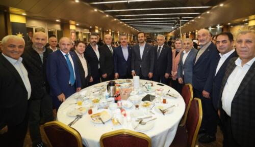AK Parti İstanbul’dan Muhtarlar Günü’ne özel buluşma