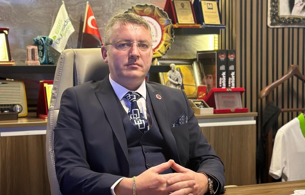 RUMELİLER VE TRAKYALILARIN YENİ BAŞKANI ERKAN SANATSEVER OLDU