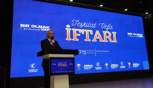 AK Parti Esenyurt Teşkilatı Vefa Sofrasında Buluştu