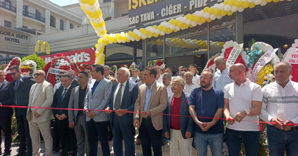 Güneş Et Görkemli Bir Törenle Kapılarını Açtı